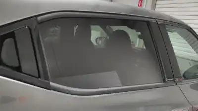 İkinci el araba yedek parçası ARKA SAG PENCERE için NISSAN JUKE (F16_) 1.0 OEM IAM referansları 823006PA1A  