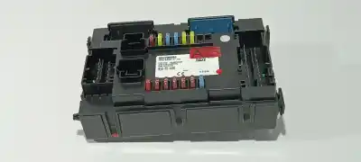 Peça sobressalente para automóvel em segunda mão caixa de fusíveis e relés por fiat 500 e new 500 icon hb referências oem iam 52200806
