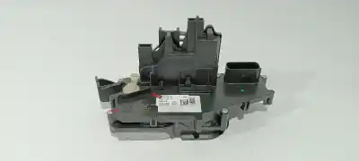 Peça sobressalente para automóvel em segunda mão fechadura da porta dianteira esquerda por fiat 500 e new 500 icon hb referências oem iam 52138078