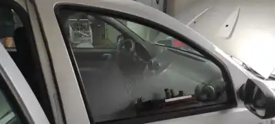 Автозапчастина б/у передній правий місяць для DACIA SANDERO Ambiance Посилання на OEM IAM 8200733026  