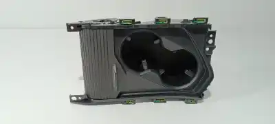 Автозапчастина б/у центральний підставник для lynk & co 01 fhev посилання на oem iam 8891065714  
