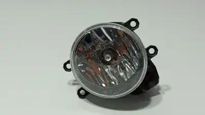 Автозапчастина б/у правий протитуман для toyota aygo x (_b7_) 1.0 vvt-i (kgb70) посилання на oem iam 8121002110