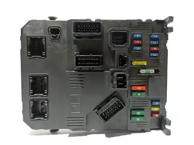 Pezzo di ricambio per auto di seconda mano scatola relè/fusibili per citroen berlingo 1.9 d multispace riferimenti oem iam 6500y1  