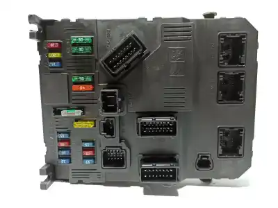 Pezzo di ricambio per auto di seconda mano scatola relè/fusibili per citroen berlingo 1.9 d multispace riferimenti oem iam 6500y1  