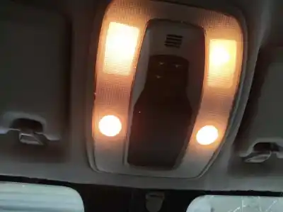 Second-hand car spare part interior light for volvo c30 (533) 1.6 d oem iam references 39823165  