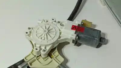 Peça sobressalente para automóvel em segunda mão elevador de vidros dianteira esquerda por jeep compass limited referências oem iam 68002897aa  05074821aa