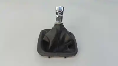 Peça sobressalente para automóvel em segunda mão forra da alavanca de velocidades por kia cee´d (jd) 1.6 crdi 136 referências oem iam 84645a2000