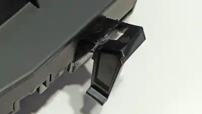 Peça sobressalente para automóvel em segunda mão quadrante por peugeot 5008 active referências oem iam 9830555480 5550035208 9845245180