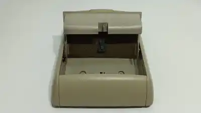 Peça sobressalente para automóvel em segunda mão luz interior por ssangyong rexton rx 270 full referências oem iam 7771008102eam  7771008100