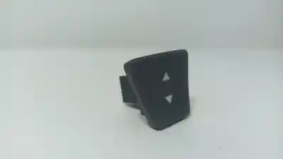 Pezzo di ricambio per auto di seconda mano interruttore alzacristalli anteriore sinistro per fiat panda (169) 1.1 8v riferimenti oem iam 735360836  