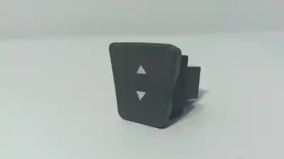 Pezzo di ricambio per auto di seconda mano interruttore alzacristalli anteriore sinistro per fiat panda (169) 1.1 8v riferimenti oem iam 735360836  