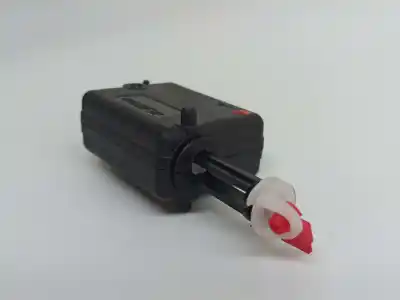 Peça sobressalente para automóvel em segunda mão motor tampa externa de combustível por dacia sandero stepway comfort referências oem iam 7700712901  