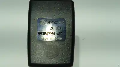 Pezzo di ricambio per auto di seconda mano gancio per cintura per seat leon (1p1) reference riferimenti oem iam 5p0857755e 5p0857755j / 5p0857755jqvz 5p0857755eqvz Pezzo di ricambio per auto di seconda mano gancio per cintura per seat leon (1p1) reference riferimenti oem iam 5p0857755e 5p0857755j / 5p0857755jqvz 5p0857755eqvz