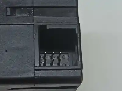 Peça sobressalente para automóvel em segunda mão motor de abertura da comporta de sofagem por citroen c4 lim. collection referências oem iam t1006419g  