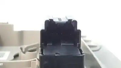 Автозапчастина б/у внутрішне світло для opel mokka color edition посилання на oem iam 42424660 13496811 42526553