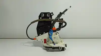 Автозапчасти б/у замок задней левой двери за jeep compass ii 4xe sport 13 gse t4 ссылки oem iam 52139904  40136025-012 Автозапчасти б/у замок задней левой двери за jeep compass ii 4xe sport 13 gse t4 ссылки oem iam 52139904  40136025-012