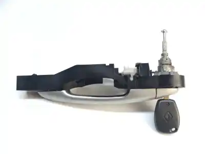 Second-hand car spare part exterior left front door handle for renault clio iii tom tom edition oem iam references 806070046r  8200226524