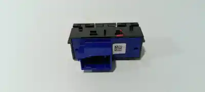 Second-hand car spare part door lock switch for peugeot expert combi standard oem iam references 98088536  98088536zd Second-hand car spare part door lock switch for peugeot expert combi standard oem iam references 98088536  98088536zd