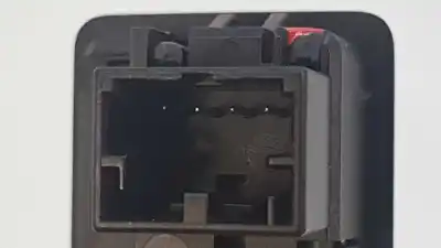 Автозапчасти б/у кнопка багажника за audi a8 (4e2) 3.0 v6 24v tdi ссылки oem iam 3b0959831c  