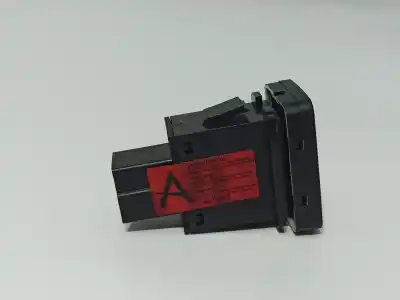 Second-hand car spare part tailgate button for mg mg hs 1.5 t (sas23) oem iam references 018006712  11426146