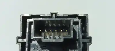 Second-hand car spare part tailgate button for land rover range rover evoque evoque oem iam references lr088269 gk7211654ab / 1adsal550bsb lr060997 / fk7211654ac