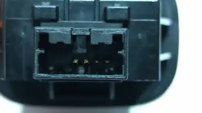 Автозапчасти б/у кнопка багажника за nissan x-trail (t32) 360 4x4 ссылки oem iam 251404ba0b  