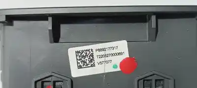 Second-hand car spare part tailgate button for lynk & co 01 fhev oem iam references 8892177317  p8892177317