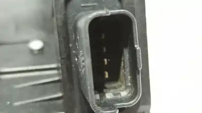 Second-hand car spare part right side sliding door lock for renault express van oem iam references 825029568r  