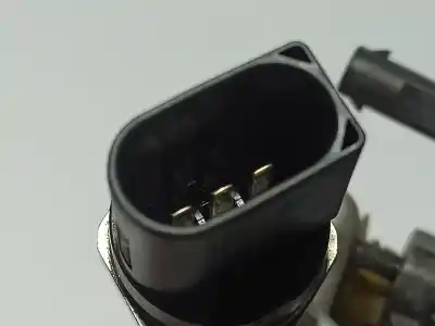 Автозапчастина б/у рампа инжектора для mini mini (f56) cooper посилання на oem iam 13537639975 13538694197 13537639990