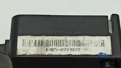 Автозапчастина б/у ліва передня зовнішня ручка для ford ka+ 1.19 ti-vct 85 ultimate посилання на oem iam 2107743 1930488 / e4b5-a224a37-ag e4b5-a224a37-ag / e4b5a224a37ag