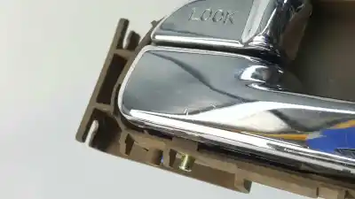 Автозапчастина б/у ліва передня внутрішня ручка для ssangyong rodius xdi посилання на oem iam 7241021002oaf  