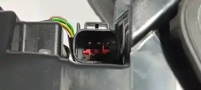 Pezzo di ricambio per auto di seconda mano luci posteriori destra per land rover range rover evoque  riferimenti oem iam lr128377 k8d213404ad / k8d213404af 453123579