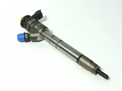 Автозапчастина б/у инжектор для hyundai tucson klass bluedrive посилання на oem iam 338002a610