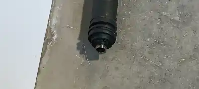 Автозапчасти б/у центральная трансмиссия за land rover range rover evoque  ссылки oem iam lr117518 lr180092 / k8d27l190ae k8d27l190ac / k8d27l190ad