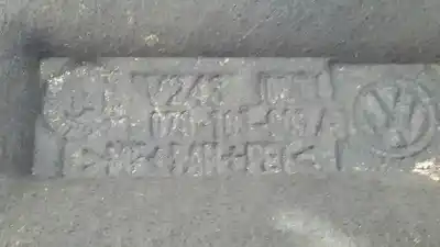 Автозапчасти б/у распределительная крышка за volkswagen touareg (7la, 7l6, 7l7) 2.5 r5 tdi ссылки oem iam 070103905a  