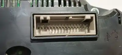 Peça sobressalente para automóvel em segunda mão quadrante por audi a4 berlina (b8) básico referências oem iam 8k0920900c  