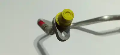 Second-hand car spare part air conditioning pipes for renault clio iii authentique oem iam references 8200320799  