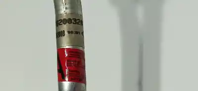 Second-hand car spare part air conditioning pipes for renault clio iii authentique oem iam references 8200320799  