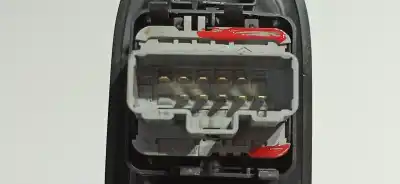 Peça sobressalente para automóvel em segunda mão botão / interruptor elevador vidro dianteiro esquerdo por renault clio iii authentique referências oem iam 8200214939  