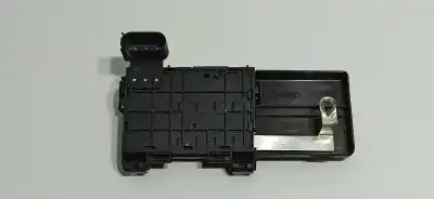 Peça sobressalente para automóvel em segunda mão caixa de fusíveis e relés por seat leon (1m1) signo referências oem iam 1j0937617d  1j0937550