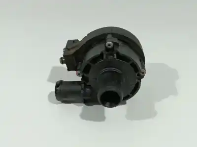 Pezzo di ricambio per auto di seconda mano BOMBA D ACQUA per VOLKSWAGEN GOLF VII VARIANT (BA5, BV5) 1.6 TDI Riferimenti OEM IAM 2Q0965567A  