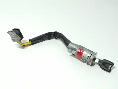Peça sobressalente para automóvel em segunda mão comutador de ignição por renault express 1 manual referências oem iam 7701044087  7701035520