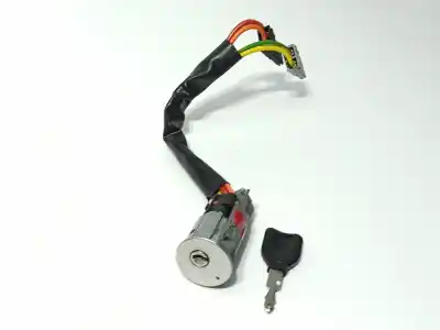 Peça sobressalente para automóvel em segunda mão comutador de ignição por renault express 1 manual referências oem iam 7701044087  7701035520