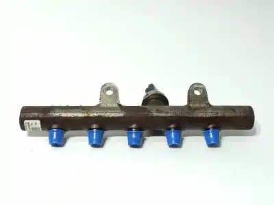 Автозапчасти б/у рампа инжектора за renault clio iii yahoo ссылки oem iam 8200701690  8200584034