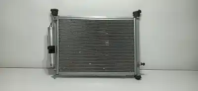 Peça sobressalente para automóvel em segunda mão RADIADOR DE ÁGUA por RENAULT CLIO III Authentique Referências OEM IAM 8200688390  