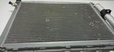 Peça sobressalente para automóvel em segunda mão radiador de água por renault clio iii authentique referências oem iam 8200688390  