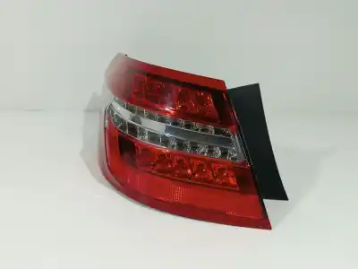 Tweedehands auto-onderdeel LINKER ACHTERLAMP voor MERCEDES-BENZ CLASE E (W212) LIM. E 220 BlueTEC (212.001) OEM IAM-referenties A2129060558  