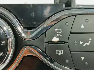 Peça sobressalente para automóvel em segunda mão comando de sofagem (chauffage / ar condicionado) por renault captur adventure referências oem iam 275100037r  