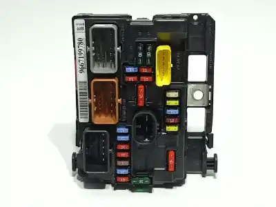 Peça sobressalente para automóvel em segunda mão caixa de fusíveis e relés por citroen c3 collection referências oem iam 6500hv