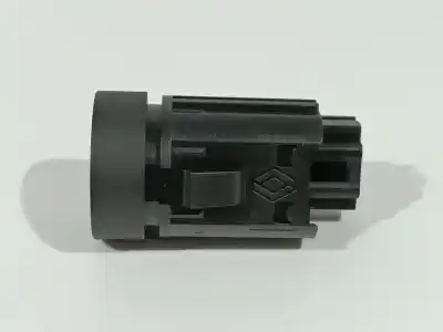 Second-hand car spare part start/stop button for renault austral tce 160 oem iam references 251503985r  